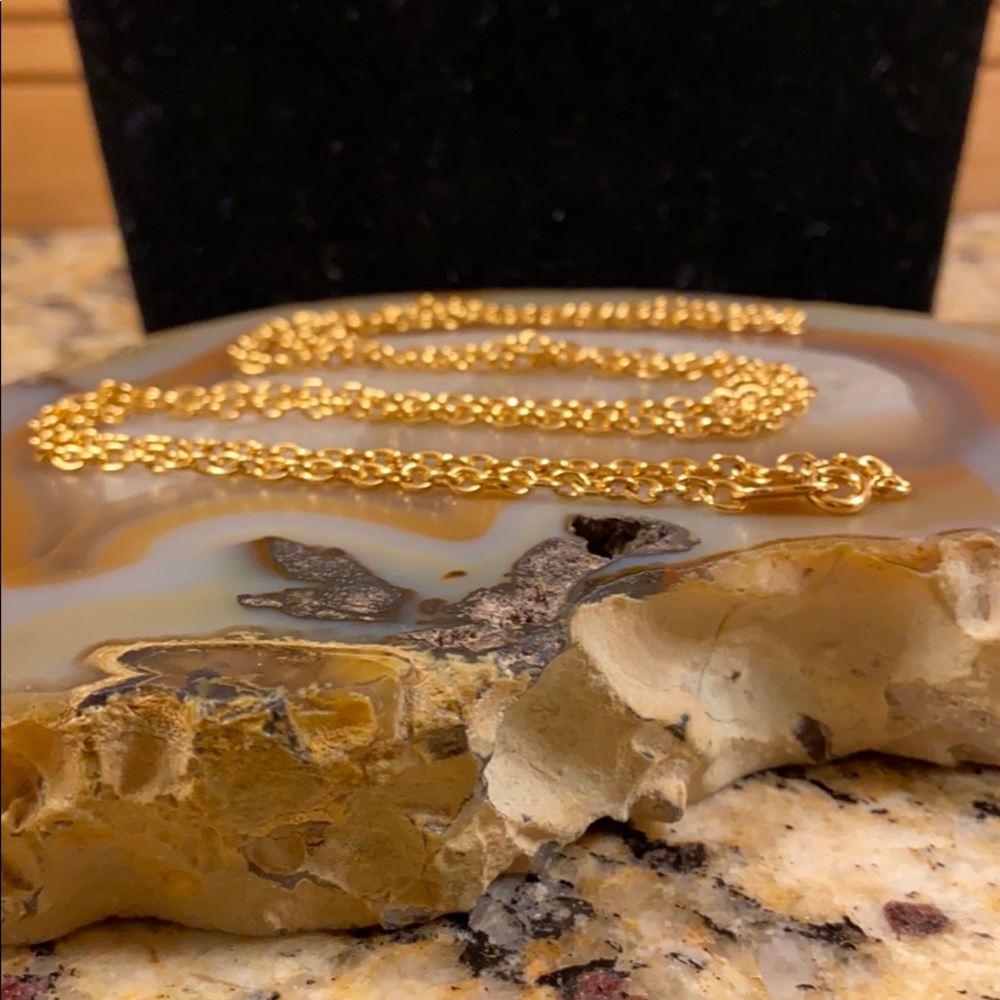 XxHold Xx Avon gold chain 24” - Picture 8 of 15